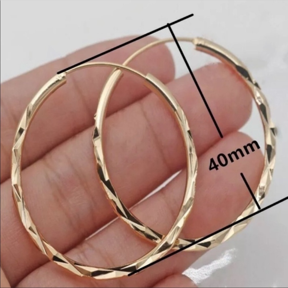 NEW 18K GOLD HOOP EARRINGS - Picture 5 of 9